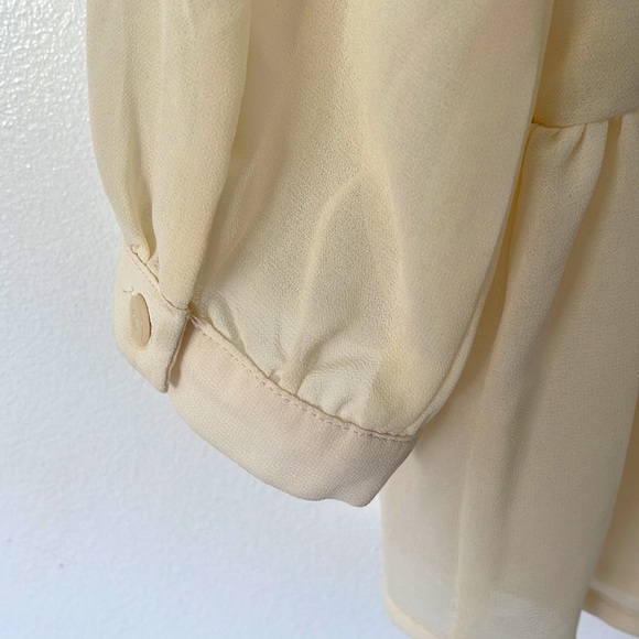 MONTEAU | Women’s Flowy Cream Top Size L - Picture 3 of 6